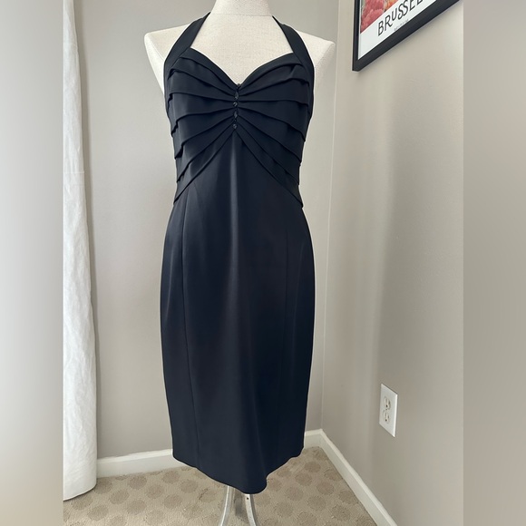 Jones New York LBD with open back - Picture 1 of 9